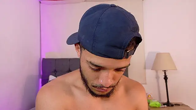 eross chipre  online show from 8, 4, 2026