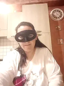 Dolcecurvy online show from 10, 3, 2025