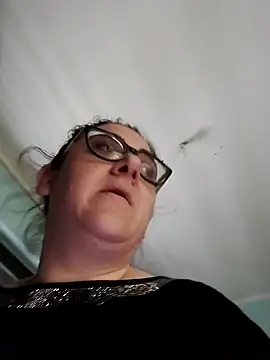 Dolcecurvy online show from 19, 2, 2026