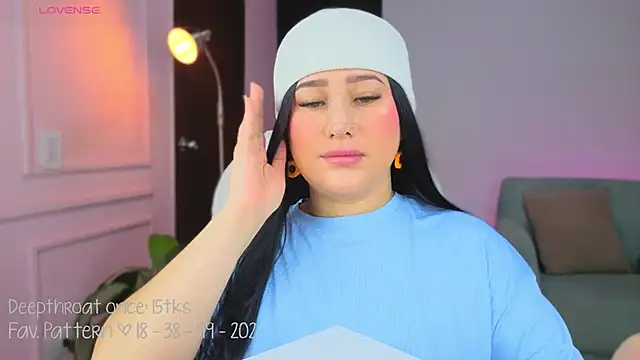 Leaa Cox online show from 14, 11, 2025