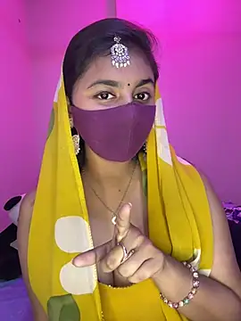 Dishasarmaa05 online show from 1, 3, 2025