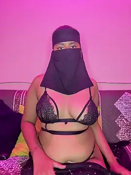 Dishasarmaa05 online show from 11, 9, 2025