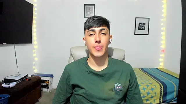 Snapshot of babymaik chatting on 18, 9, 2025 babymaik online show from 18, 9, 2025