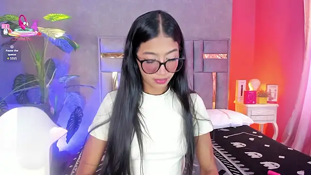 Tyla Ks online show from 11, 3, 2026