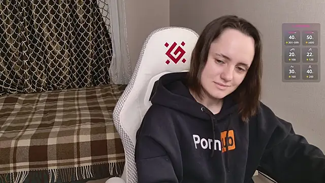 Luna Loveee online show from 19, 9, 2025