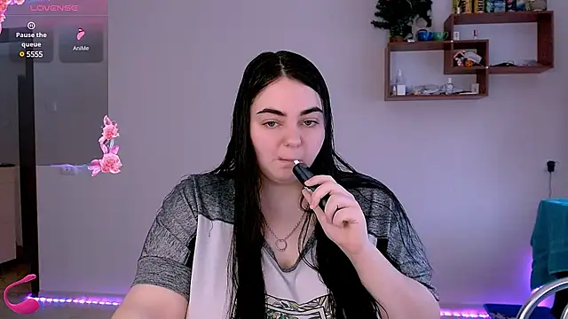 kitsune 8 online show from 27, 2, 2025