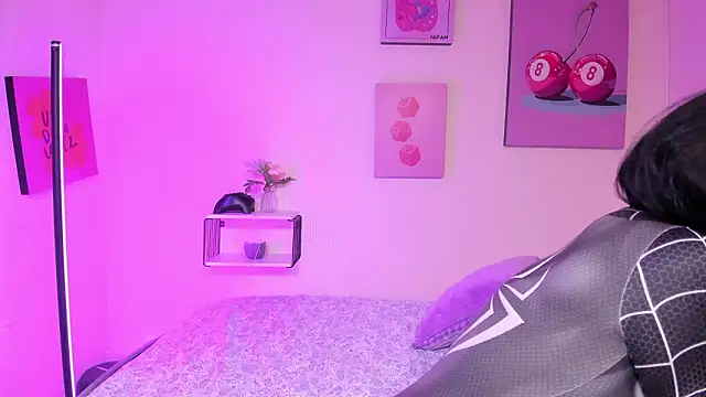 Selene bennet online show from 15, 2, 2026