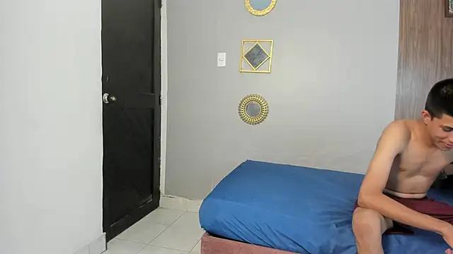 couple hotfox online show from 7, 1, 2026