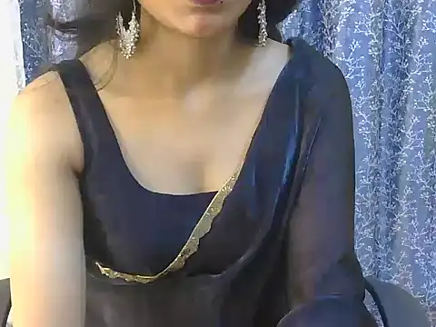 Snapshot of Cute_Pihu01 chatting on 29, 11, 2025 Cute Pihu01 online show from 29, 11, 2025