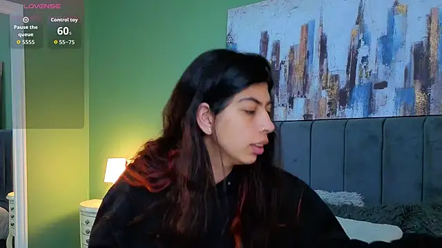 Cassie bloom online show from 28, 4, 2026