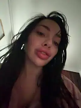 Snapshot of Mia_Splash chatting on 2, 2, 2026 Mia Splash online show from 2, 2, 2026