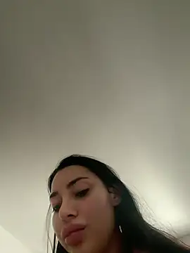 Snapshot of Mia_Splash chatting on 2, 3, 2026 Mia Splash online show from 2, 3, 2026