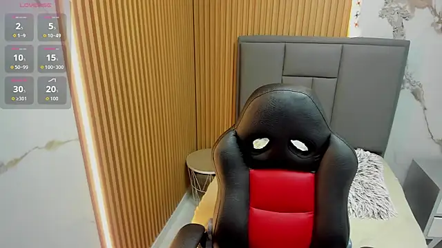 MEGANZARICK online show from 11, 11, 2025