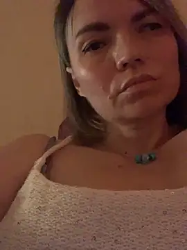 Snapshot of Ella_Pearlie chatting on 28, 9, 2025 Ella Pearlie online show from 28, 9, 2025