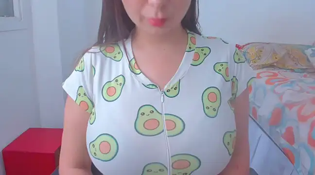 Snapshot of ValeeryRose_ chatting on 1, 3, 2025 ValeeryRose online show from 1, 3, 2025