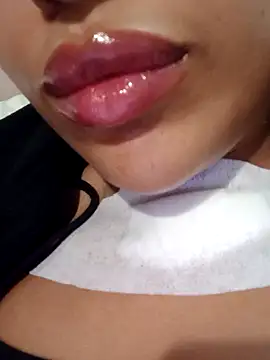 Snapshot of Sexlove1xo chatting on 25, 10, 2025 Sexlove1xo online show from 25, 10, 2025