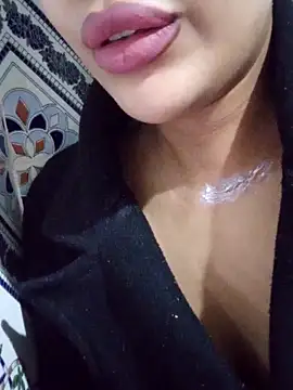 Snapshot of Sexlove1xo chatting on 23, 11, 2025 Sexlove1xo online show from 23, 11, 2025