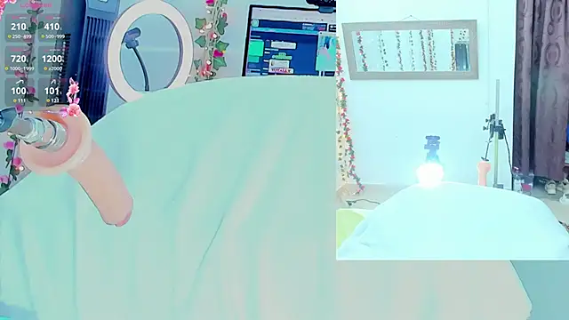 Genesis Love   online show from 19, 3, 2025