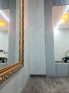 Bella Posh online show from 1, 11, 2025