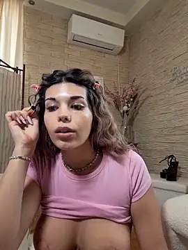 Bella Posh online show from 5, 3, 2026