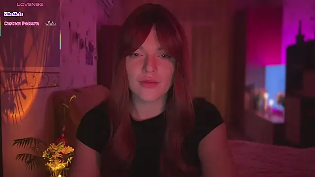 Snapshot of CherryRed_Girl chatting on 11, 5, 2026 CherryRed Girl online show from 11, 5, 2026