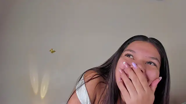 violett 24  online show from 30, 11, 2025