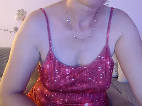 Snapshot of YourfantasyGiuly chatting on 19, 6, 2026 YourfantasyGiuly online show from 19, 6, 2026