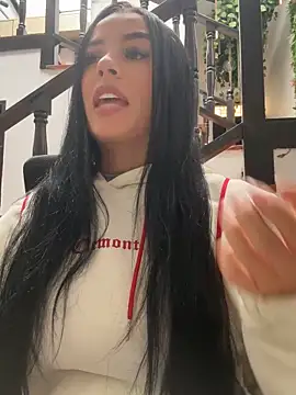 Antonella Smiith  online show from 23, 2, 2026