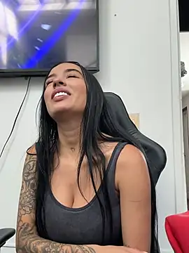 Antonella Smiith  online show from 10, 4, 2026