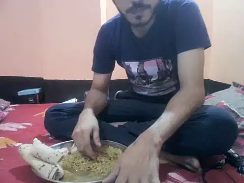 Snapshot of rahulkajuuu0909 chatting on 7, 11, 2025 rahulkajuuu0909 online show from 7, 11, 2025