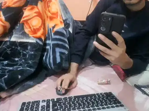 Snapshot of rahulkajuuu0909 chatting on 19, 11, 2025 rahulkajuuu0909 online show from 19, 11, 2025