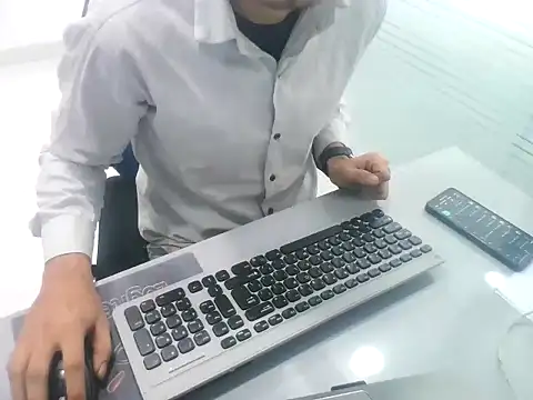 Snapshot of rahulkajuuu0909 chatting on 2, 12, 2025 rahulkajuuu0909 online show from 2, 12, 2025