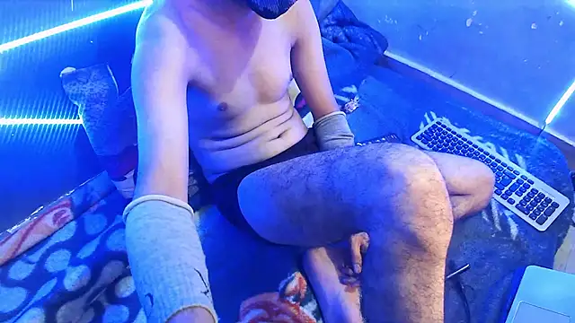 Snapshot of rahulkajuuu0909 chatting on 2, 12, 2025 rahulkajuuu0909 online show from 2, 12, 2025