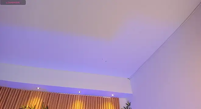 Ivaannaa  online show from 14, 3, 2026