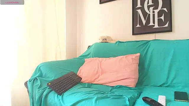 Snapshot of thomyafar chatting on 7, 3, 2025 thomyafar online show from 7, 3, 2025