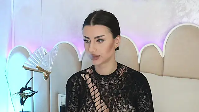 Alice Voss online show from 3, 12, 2025