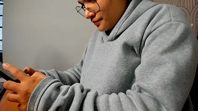 BloodyMaary  online show from 17, 3, 2025