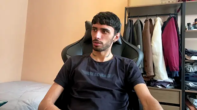 Snapshot of iendriw chatting on 29, 10, 2025 iendriw online show from 29, 10, 2025