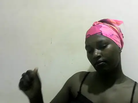 Snapshot of Sweet-Sins_ chatting on 22, 2, 2025 Sweet-Sins online show from 22, 2, 2025