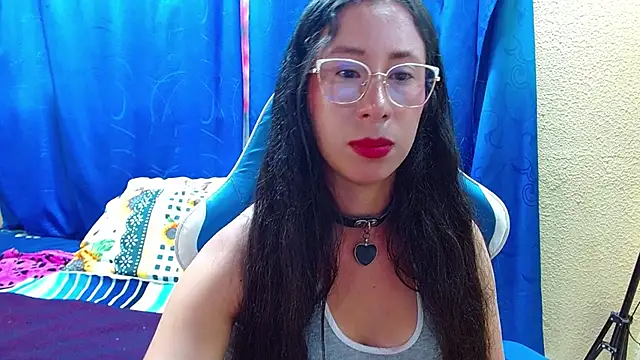 Snapshot of Gia_leinn chatting on 16, 5, 2026 Gia leinn online show from 16, 5, 2026