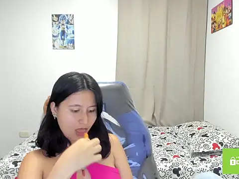 xoxo kiitty online show from 6, 11, 2025