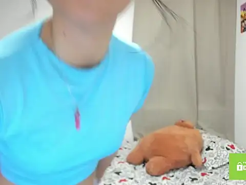 xoxo kiitty online show from 25, 11, 2025