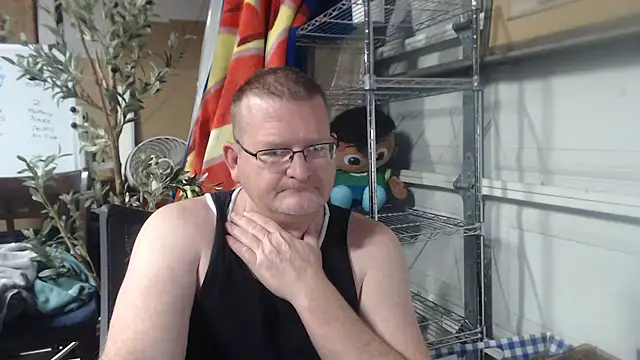 Randomoldguy615 online show from 15, 3, 2025