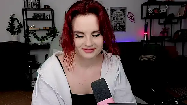 Della Ideal online show from 30, 3, 2026