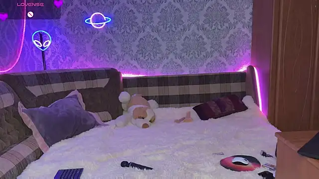 Snapshot of Velvettouch_ chatting on 16, 3, 2025 Velvettouch  online show from 16, 3, 2025