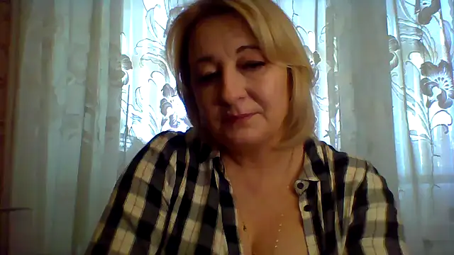ArielXLoveresss online show from 23, 2, 2025
