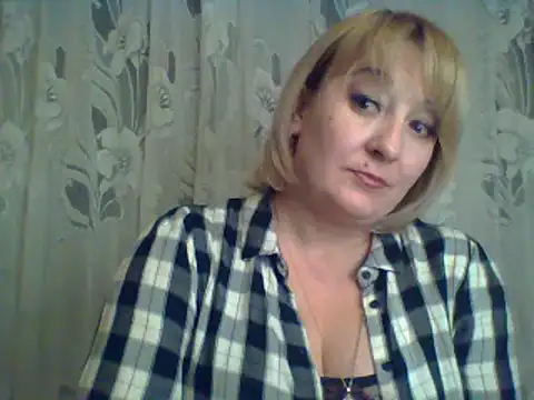 ArielXLoveresss online show from 5, 3, 2025