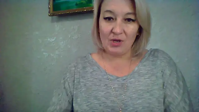 ArielXLoveresss online show from 17, 10, 2025