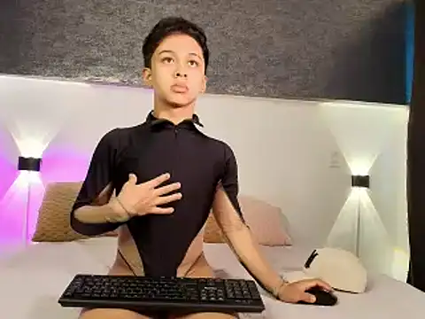 Snapshot of Dante_bre chatting on 11, 3, 2025 Dante bre online show from 11, 3, 2025