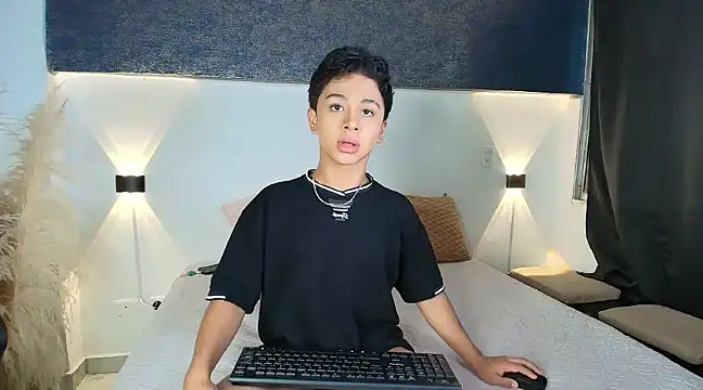 Snapshot of Dante_bre chatting on 18, 3, 2025 Dante bre online show from 18, 3, 2025